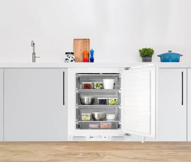 AEG OAB6I82EF