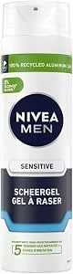 NIVEA MEN Sensitive Scheergel - Bevat Kamille, Hamamelis en Hydraterende Vitamine E - Shaving Gel voor de gevoelige huid - 250 ml