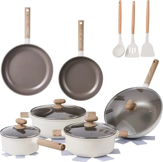 Alice by ISENVI Pannenset Inductie - Keramisch - 17 Delig - PFAS, PTFE Vrij - Alle warmtebronnen - Beige