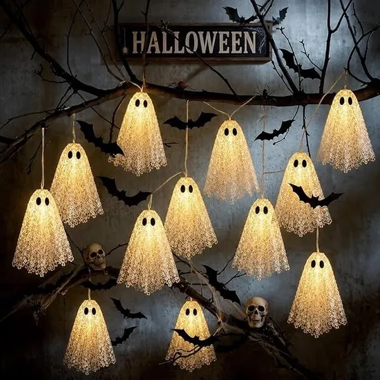 Halloween Lichtsnoer - Halloween verlichting - 10 Spookjes Lampjes - Halloween Decoratie - Halloween decoratie - Halloween spooklichtjes - Lampjes Slinger - Geschikt voor familiefeesten, schoorsteenmantels en raamdecoratie - 2M